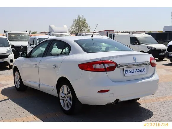 Renault Fluence 1.5 dCi Icon Image 3